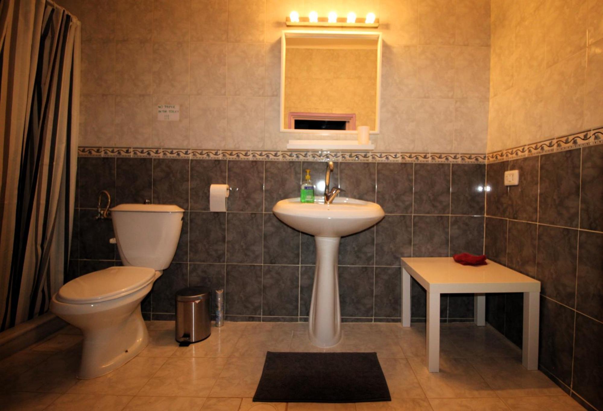 Petra Bed & Breakfast Wadi Musa Exterior photo